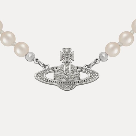 Vivienne Westwood Mini Bas Relief Pearl Choker - Picture 1 of 4